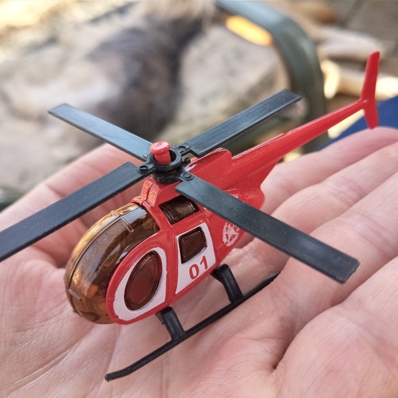 Maisto Emergency Vehicles Toy Die cast Cars Trucks Helicopters Bundle - Picture 5 of 15